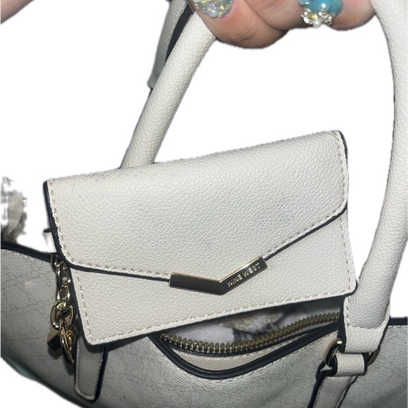 Nine West ‘Duval’ Crossbody Bag - Picture 9 of 13